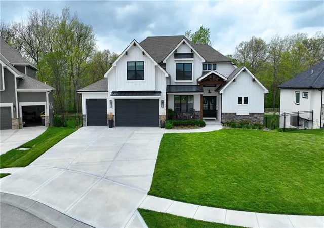 1st image of 2310 Fishing Ln, Kearney, MO 64060 | MLS# 2635727