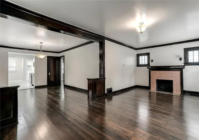 Single family home for sale at 4206 Bell St, Kansas City, MO 64111 | MLS# 2635733
