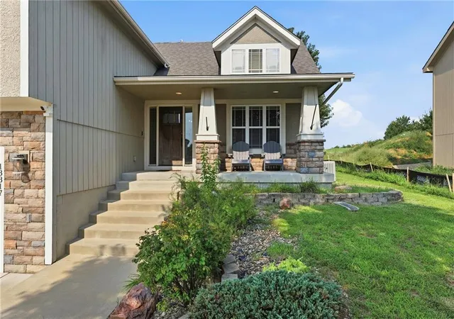 Photo 3 of Single family home for sale at 13317 Davis Ave, Bonner Springs, KS 66012 | MLS# 2635737 | Listing updated on 2026-10-08