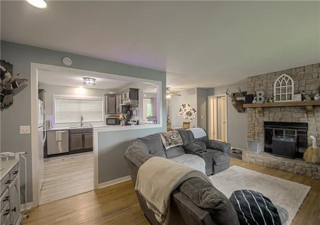 Photo 3 of Sale Pending at 14700 E 39th Terrace, Independence, MO 64055 | MLS# 2635741 | Listing updated on 2026-08-12