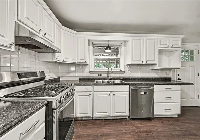 Photo 5 of Single family home for sale at 8026 NE 50th Street, Kansas City, MO 64119 | MLS# 2635747 | Listing updated on 2026-09-02