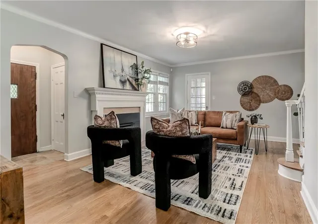 Photo 5 of Sale Pending at 200 E 73rd Terrace, Kansas City, MO 64114 | MLS# 2635754 | Listing updated on 2026-08-11