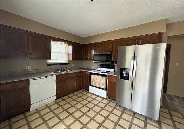Photo 3 of Multi family home for sale at 17405 E 41st Terrace, Independence, MO 64055 | MLS# 2635767 | Listing updated on 2026-08-09