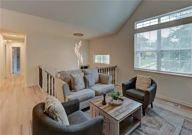 Photo 3 of Sale Pending at 900 SW Daney Dr, Lees Summit, MO 64081 | MLS# 2635768 | Listing updated on 2026-08-22