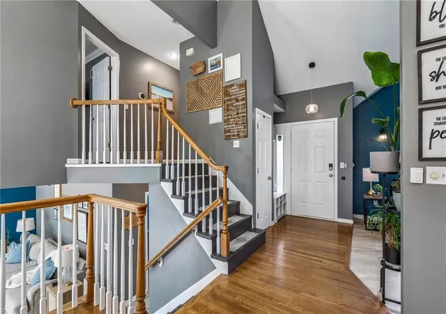 Photo 4 of Single family home for sale at 1101 NW 72nd Street, Kansas City, MO 64118 | MLS# 2635774 | Listing updated on 2026-10-19