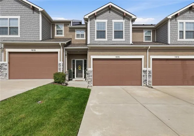 Photo 1 of Townhouse for sale at 7374 Griffey St, Parkville, MO 64152 | MLS# 2635775 | Listing updated on 2026-09-05