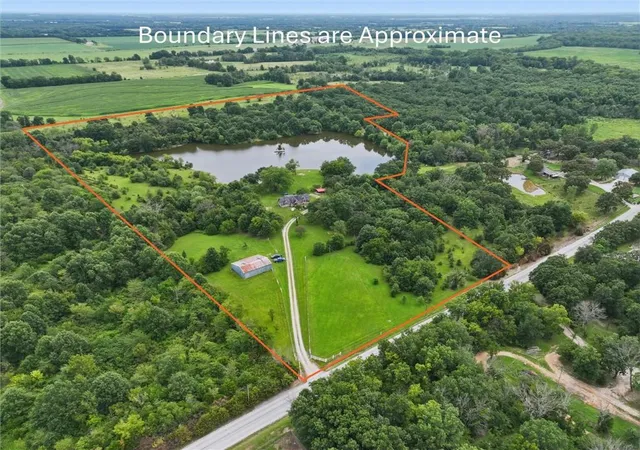 1st image of 19715 S Hoover Rd, Pleasant Hill, MO 64080 | MLS# 2635782
