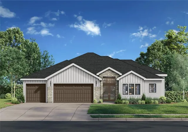 Single family home for sale at 7922 Round Prairie St, Shawnee, KS 66220 | MLS# 2635783