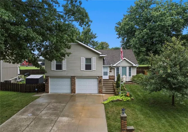 1st image of 3536 Remington Ln, Leavenworth, KS 66048 | MLS# 2635790
