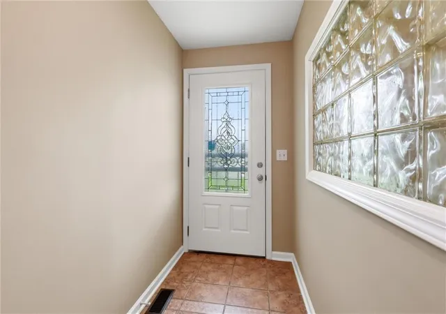 Photo 3 of Sale Pending at 5621 Blue Ridge Cut Off, Kansas City, MO 64133 | MLS# 2635793 | Listing updated on 2026-08-31