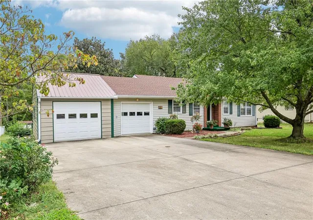 Single family home for sale at 501 Eastwood Rd, Harrisonville, MO 64701 | MLS# 2635798