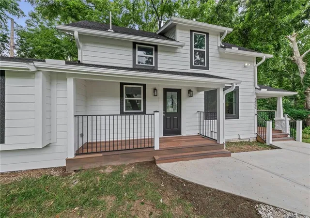 2nd image of 2800 Lafayette Ave, Kansas City, KS 66104 | MLS# 2635809