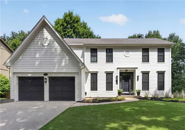 Photo 2 of Sale Pending at 5210 W 157th Place, Overland Park, KS 66224 | MLS# 2635822 | Listing updated on 2026-08-28