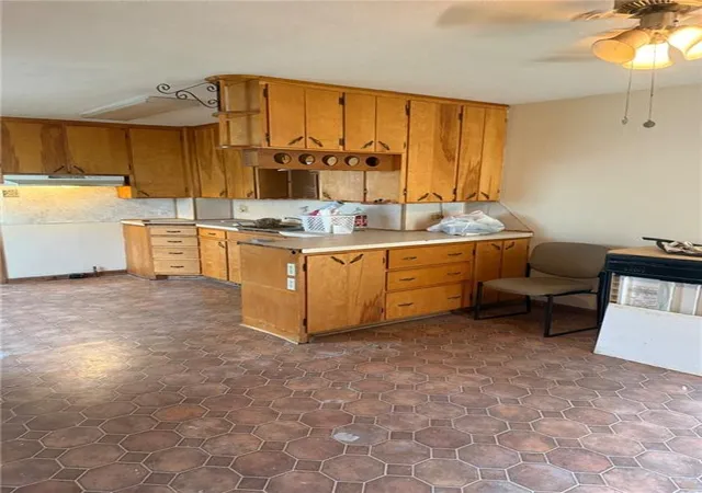 5th image of 1012 W 4Th St, Coffeyville, KS 67337 | MLS# 2635833