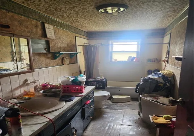 Photo 3 of Single family home for sale at 208 Prospect St, King City, MO 64463 | MLS# 2635835 | Listing updated on 2026-09-03