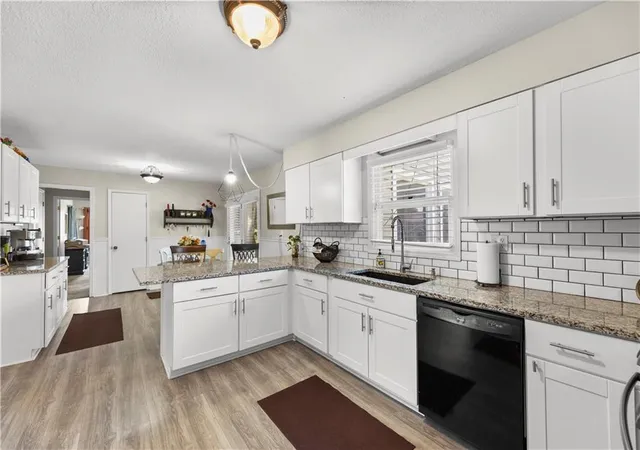 3rd image of 306 E 8Th St, Wellsville, KS 66092 | MLS# 2635837