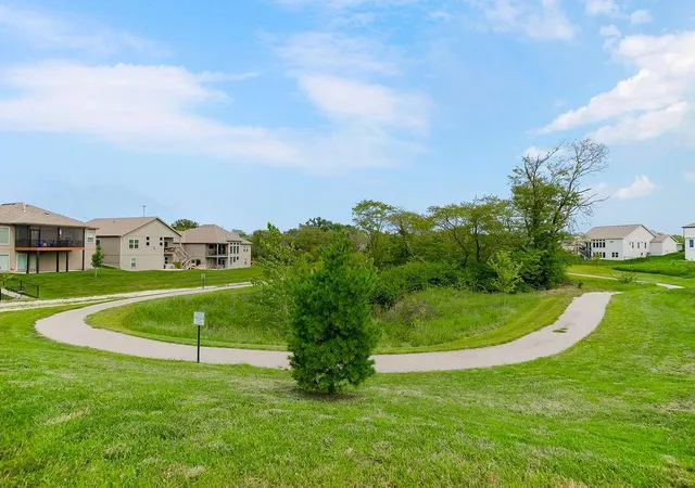 35th image of 10705 N Bell St, Kansas City, MO 64155 | MLS# 2635840