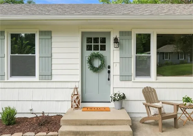 Photo 4 of Single family home for sale at 1001 Stafford Dr, Pleasant Hill, MO 64080 | MLS# 2635846 | Listing updated on 2026-09-02