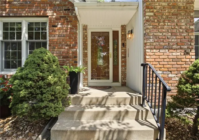 4th image of 13704 W 75th Terrace, Shawnee, KS 66216 | MLS# 2635850