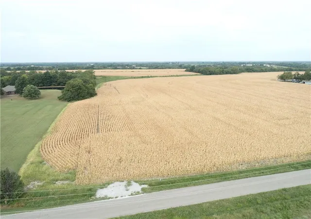 2nd image of N Western Ave, Girard, KS 66743 | MLS# 2635870