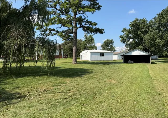 5th image of 1486 215Th St, Fort Scott, KS 66701 | MLS# 2635872