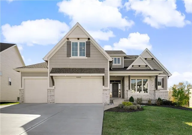 4th image of 22041 W 99th Terrace, Lenexa, KS 66220 | MLS# 2635884