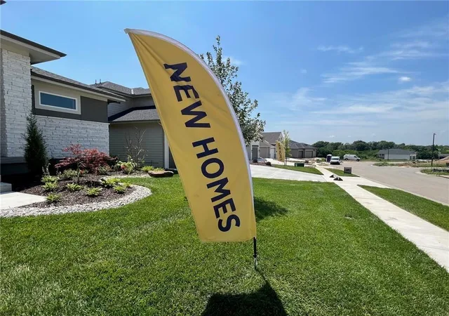 52nd image of 22041 W 99th Ter, Lenexa, KS 66220 | MLS# 2635884