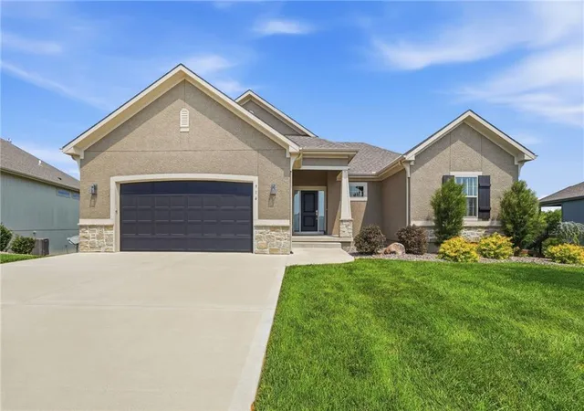 1st image of 914 Churchill Cir, Raymore, MO 64083 | MLS# 2635890