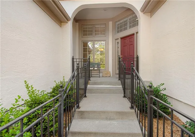 Photo 3 of Sale Pending at 12035 Mcgee St, Kansas City, MO 64145 | MLS# 2635895 | Listing updated on 2026-10-08