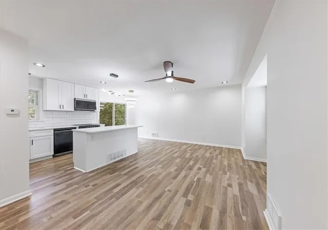 Photo 3 of Single family home for sale at 8907 Blue Ridge Blvd, Kansas City, MO 64138 | MLS# 2635932 | Listing updated on 2026-10-05