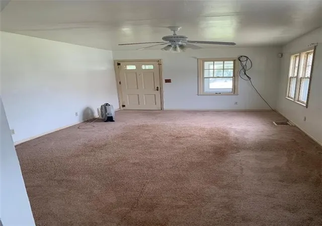 Photo 4 of Single family home for sale at 2315 S Maywood Ave, Independence, MO 64052 | MLS# 2635934 | Listing updated on 2026-08-12