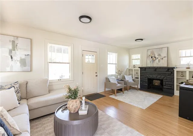 Photo 3 of Single family home for sale at 1843 Wood Ave, Kansas City, KS 66104 | MLS# 2635951 | Listing updated on 2026-09-30