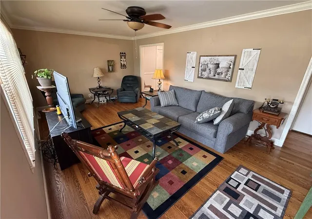 Photo 5 of Single family home for sale at 10604 E 75 Street, Raytown, MO 64138 | MLS# 2635955 | Listing updated on 2026-08-10