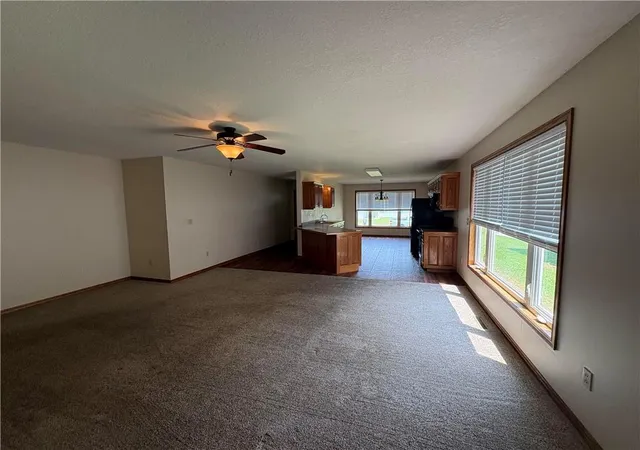 5th image of 3103 Scotty Dr, Pittsburg, KS 66762 | MLS# 2635962