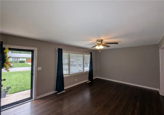 Photo 3 of Single family home for sale at 9135 Richards Dr, Raytown, MO 64133 | MLS# 2635966 | Listing updated on 2026-10-04