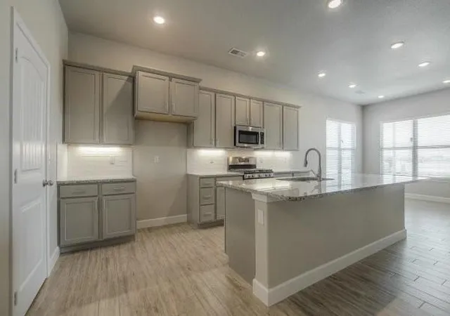 Photo 4 of Single family home for sale at 3407 N 130th Street, Kansas City, KS 66109 | MLS# 2635981 | Listing updated on 2026-08-27
