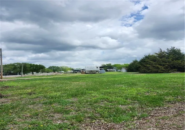 1st image of 101 Linn Valley Dr, Linn Valley, KS 66040 | MLS# 2635983