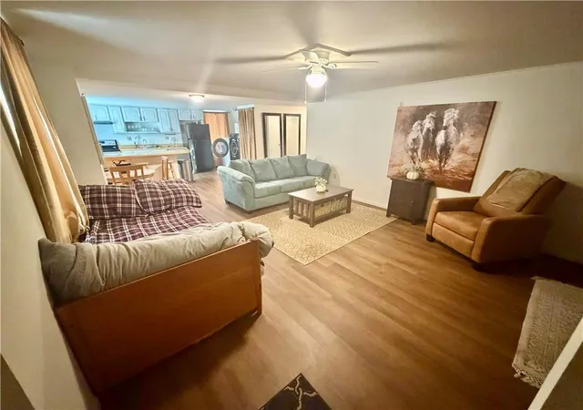Listing Photo 4 - Condo for sale in building located at 601 Water St, Princeton, MO 64673