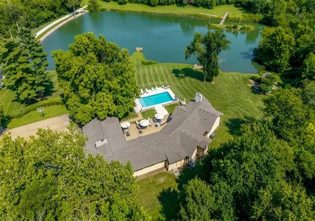 Photo 3 of Sale Pending at 14300 Horridge Rd, Kansas City, MO 64149 | MLS# 2635992 | Listing updated on 2026-08-28