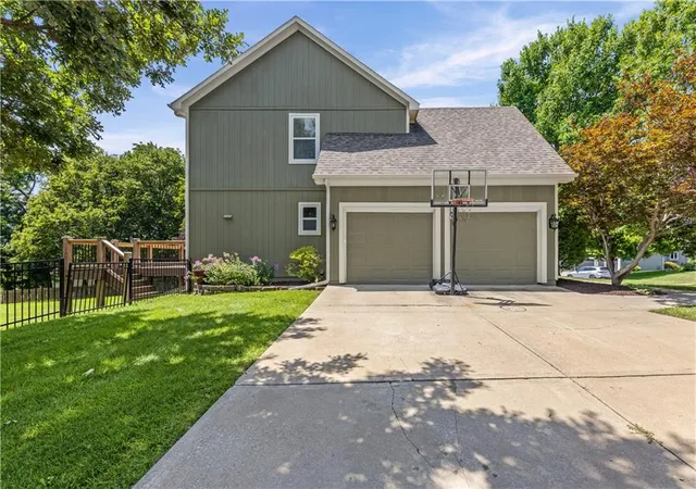 50th image of 6001 Lone Elm Rd, Shawnee, KS 66218 | MLS# 2635995