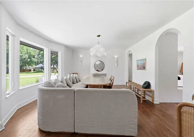 Photo 5 of Single family home for sale at 11405 Glen Arbor Ter, Kansas City, MO 64114 | MLS# 2636029 | Listing updated on 2026-08-29