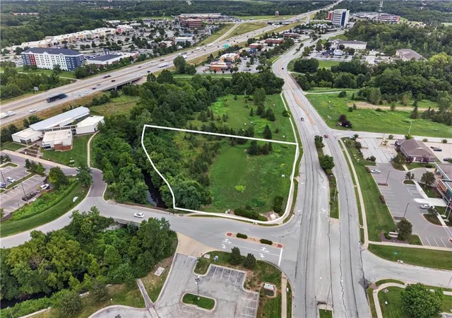 Photo 4 of Land for sale at 19330 E Valley View Pkwy, Independence, MO 64055 | MLS# 2636063 | Listing updated on 2026-08-28
