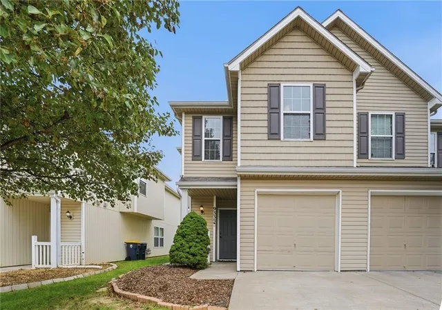 Photo 2 of Townhouse for sale at 9335 N Main St, Kansas City, MO 64155 | MLS# 2636073 | Listing updated on 2026-08-27
