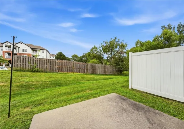 Photo 39 of Townhouse for sale at 9335 N Main St, Kansas City, MO 64155 | MLS# 2636073 | Listing updated on 2026-08-27