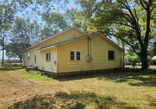 26th image of 870 Hwy K 171 Hwy, Pittsburg, KS 66762 | MLS# 2636080