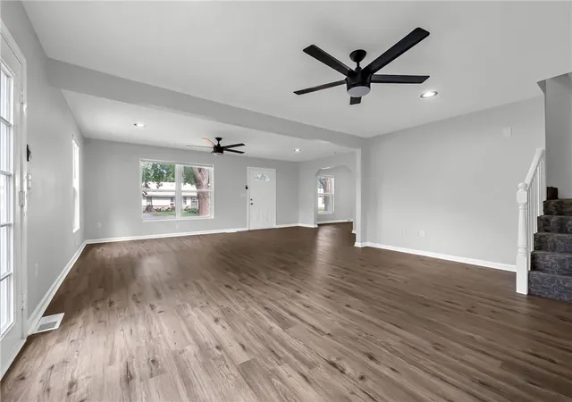 4th image of 408 Zoe St, Buckner, MO 64016 | MLS# 2636088
