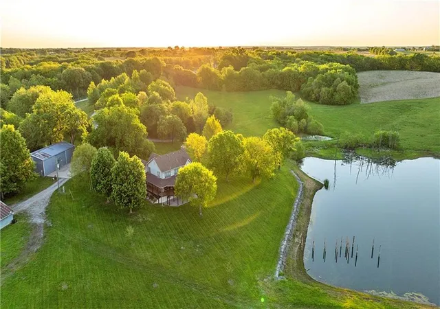 Photo 4 of Single family home for sale at 1658 SE Offutt Rd, Maysville, MO 64469 | MLS# 2636096 | Listing updated on 2026-08-11