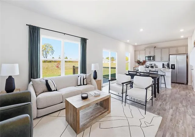 1st image of 21531 Carrara Cir, Peculiar, MO 64078 | MLS# 2636132