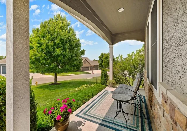Photo 3 of Single family home for sale at 13286 Davis Ave, Bonner Springs, KS 66012 | MLS# 2636134 | Listing updated on 2026-08-16