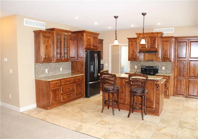 Photo 3 of Single family home for sale at 4701 Corinth Dr, Saint Joseph, MO 64506 | MLS# 2636136 | Listing updated on 2026-09-04